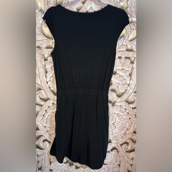 EUC Athleta Lyocell & Silk Blend Black Athletic Dress W Pockets Sz XS - Picture 5 of 5